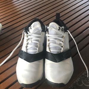 Under armour women’s finisher turfs. Size 8.5